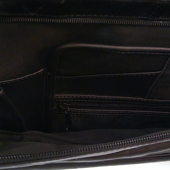 GENUINE LEATHER LAPTOP, BRIEFCASE, TRAVEL, MESSENGER BAG - Picture 3 of 15